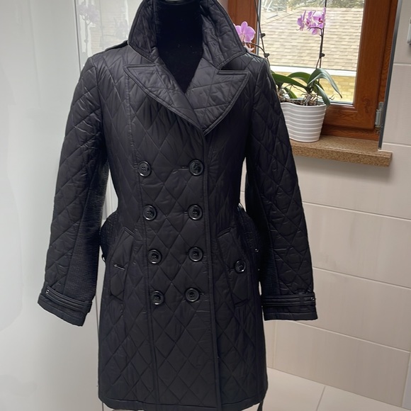 Burberry Diamond Quilted Nylon Coat!!!! - Picture 8 of 13